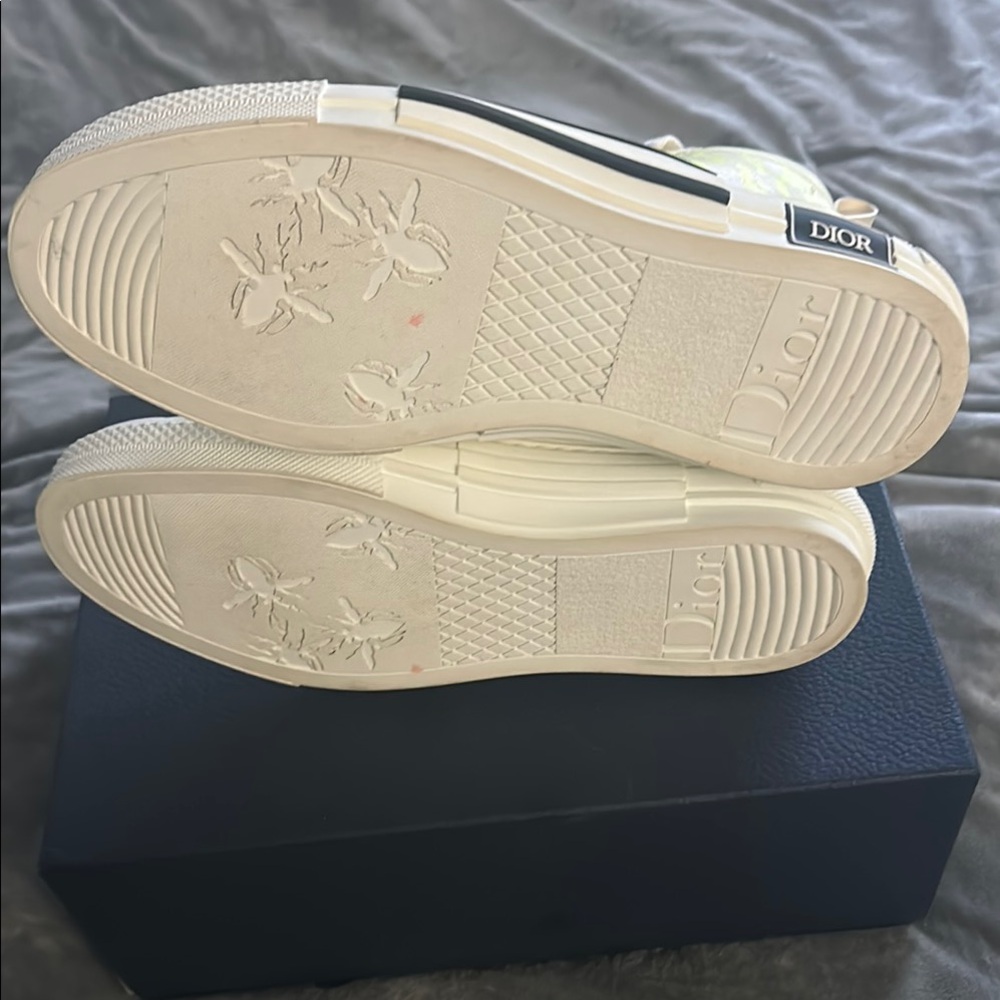 Dior High-Top Sneakers - Yellow 100% authentic 🔥🔥🔥 - Picture 5 of 6